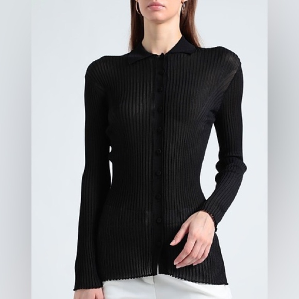 Margate O’Leary stretchy zip sweater